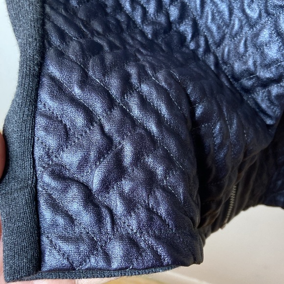 PETER NYGARD Textured Faux Leather Mixed Media Jacket - Picture 5 of 12